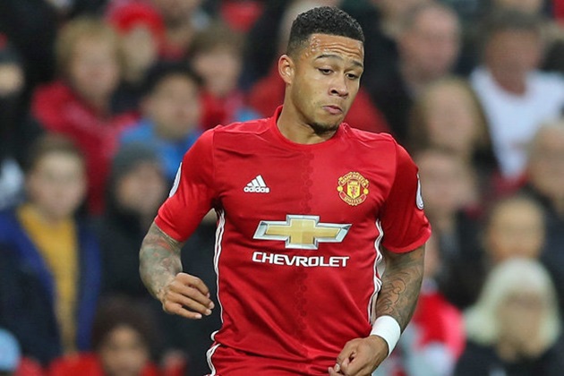 Ảnh bài viết Vì sao Mourinho gạt Depay trong trận tái đấu Fenerbahce?
