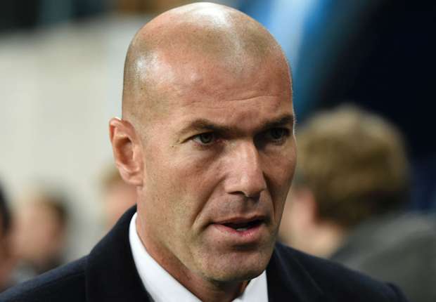 Zidane chỉ trích học trò đá quá hời hợt