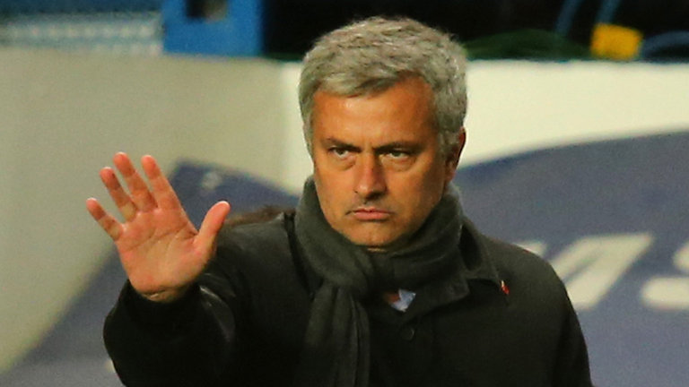 Điểm tin tối 04/11: Mourinho ‘nổi điên’, Liverpool mạnh nhất nước Anh, Toure xin lỗi Man City