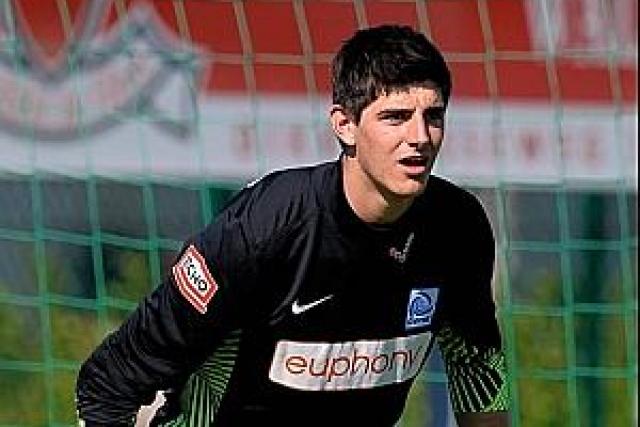 Ảnh bài viết Thibaut Courtois, ngôi sao trưởng thành từ 'lò' Genk