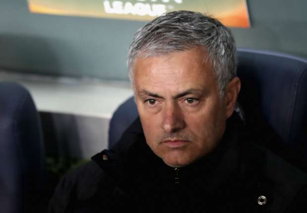 Ảnh bài viết Trong lúc 'dầu sôi lửa bỏng', học trò khiến Mourinho ấm lòng
