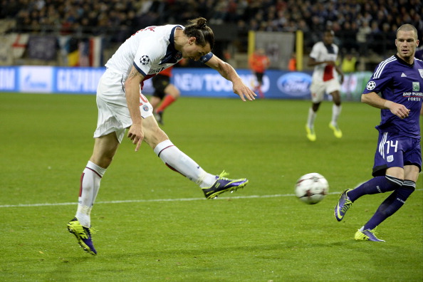 Ảnh bài viết Zlatan Ibrahimovic từng có cú volley sấm sét