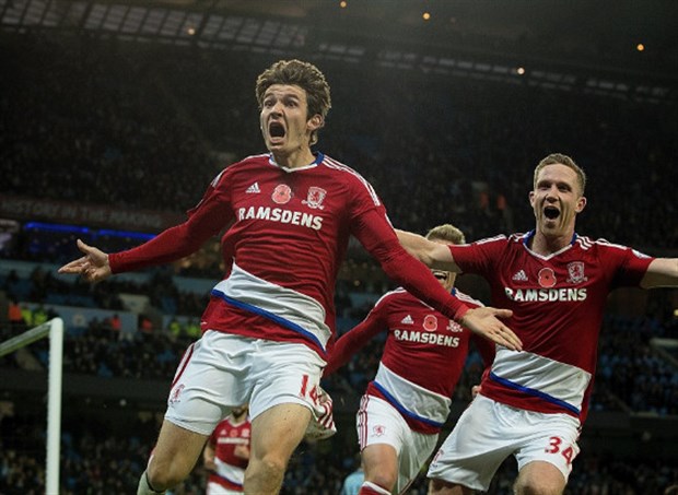 Sai lầm phút cuối, Man City 'mất trắng' 2 điểm trước Middlesbrough