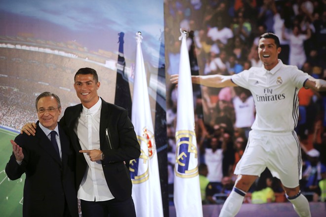 Ronaldo, huyền thoại sống của Real Madrid