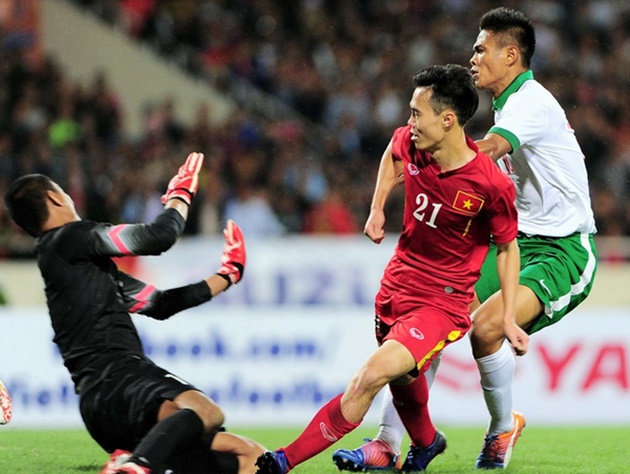 Ảnh bài viết Hữu Thắng chọn xong hàng tiền vệ ĐT Việt Nam cho AFF Cup 2016?