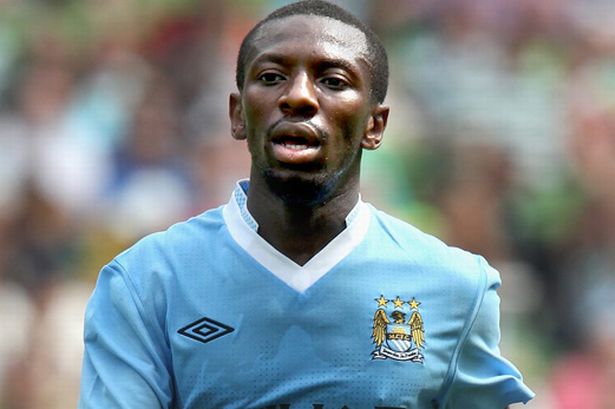 Màn trình diễn của 'máy chạy' Shaun Wright-Phillips trong màu áo Man City