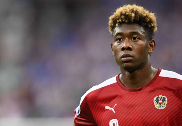NÓNG: Cử người theo dõi Alaba, M.U lại nổ 'bom tấn'