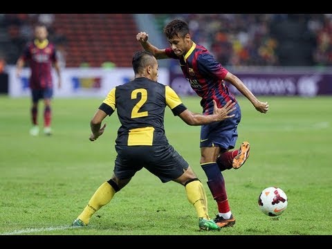 Phát rồ với kỹ năng rê bóng của Neymar