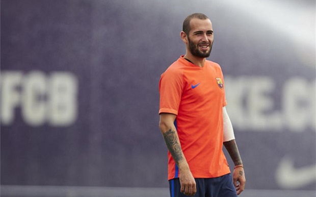 Aleix Vidal phủ nhận tin đồn 'cầu cứu' Sevilla