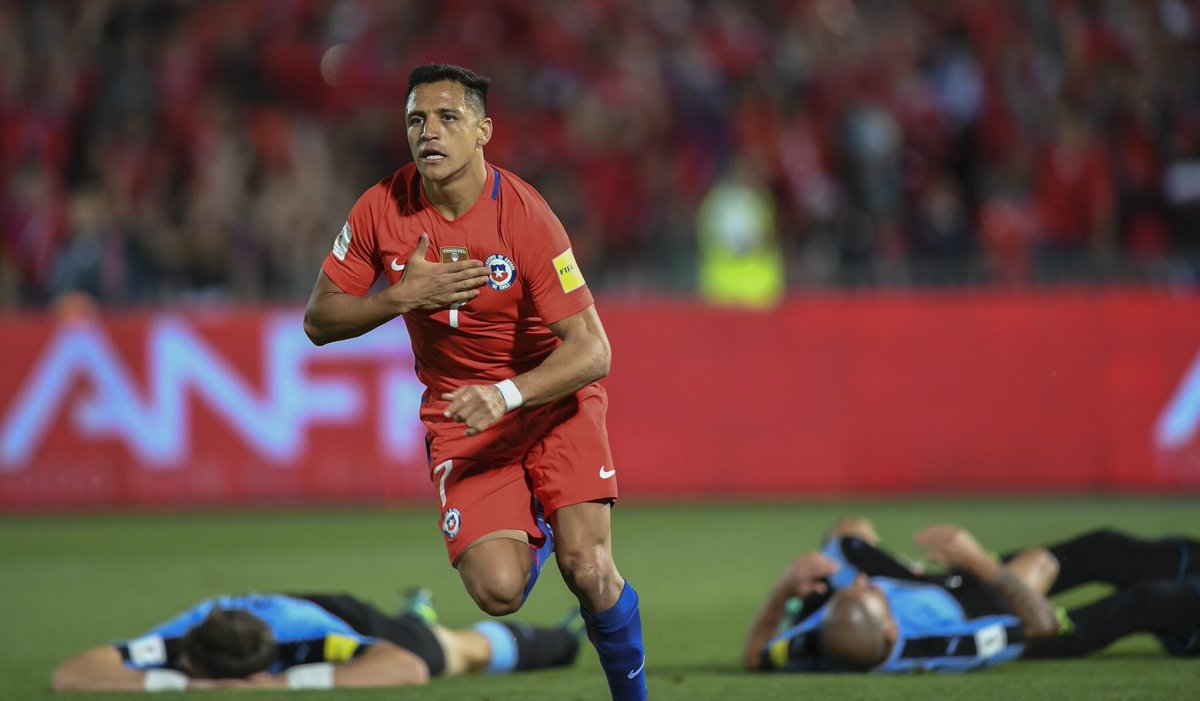 Điểm tin chiều 16/11: Sanchez vào lịch sử Chile, Vidal quyết bám trụ Barca