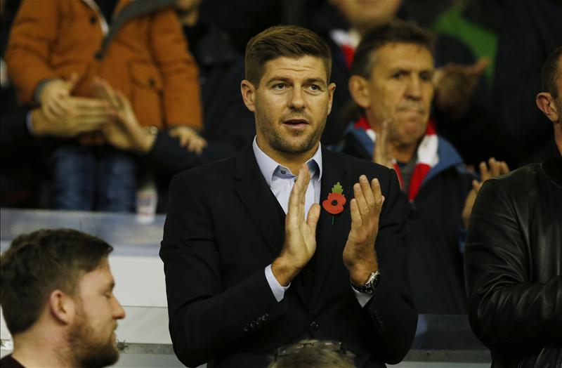 Vừa rời LA Galaxy, Gerrard đã nhận hàng tá lời mời làm việc