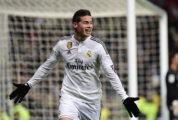 Ảnh bài viết 5 ngôi sao 'lạc lối' mùa 2016/17: Nỗi khổ James, Martial