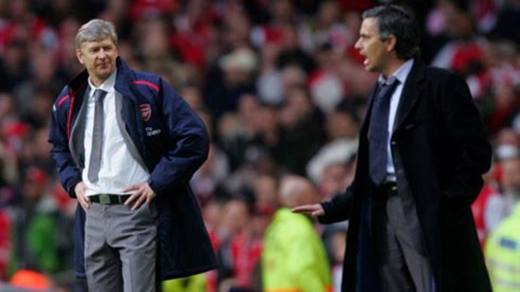 Ảnh bài viết 19h30 ngày 19/11, Man United vs Arsenal: Mourinho lại 'dựng xe bus'?