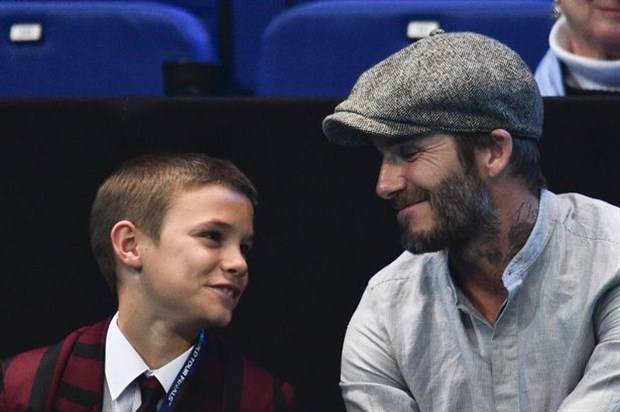 Beckham 'trốn vợ' dắt quý tử đi xem quần vợt