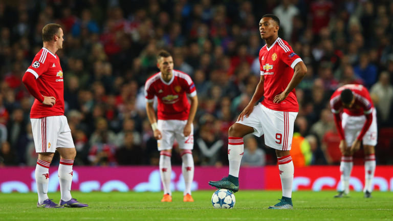 Ảnh bài viết M.U mất khối tiền nếu lại vắng mặt tại Champions League