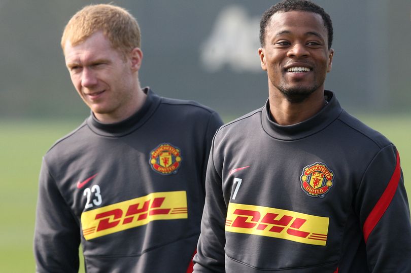 Suốt 27 năm, chỉ 1 cầu thủ Man United chưa hề bị Sir Alex 'sấy tóc'