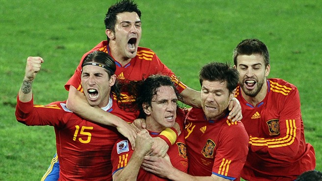 Ảnh bài viết Xem lại bàn thắng để đời của Puyol vào lưới Đức 