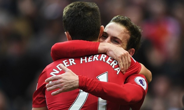 Ảnh bài viết Chơi hay trước Arsenal, Herrera được đưa 'lên mây'