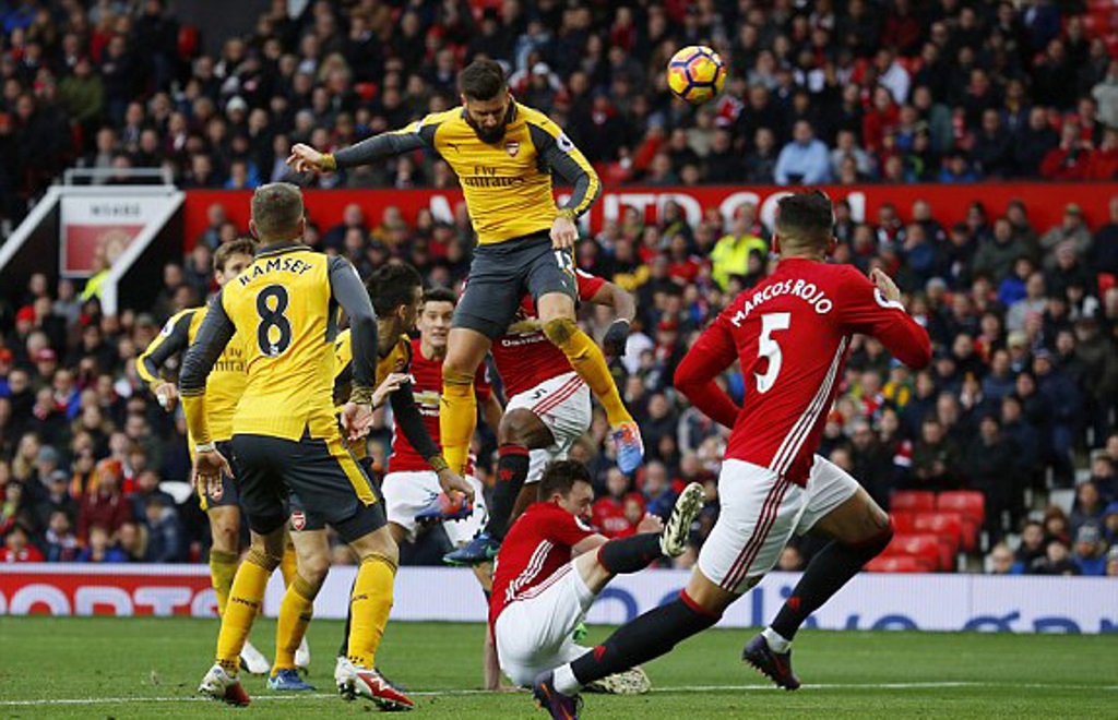 Ảnh bài viết Giroud ghi bàn phút cuối, Man United hòa đau ở Old Trafford