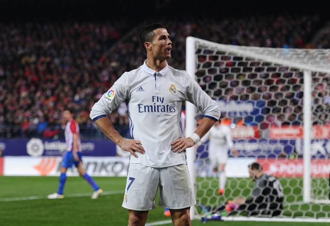 Bóng vàng, trao nó cho Ronaldo thôi