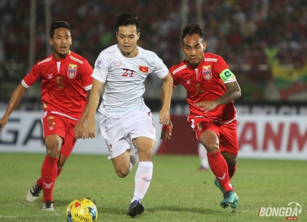 CĐV Việt Nam lo lắng sau chiến thắng nhọc nhằn trước Myanmar