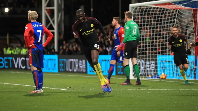 Ảnh bài viết Pep nói gì sau màn trở lại ngoạn mục của Yaya Toure?