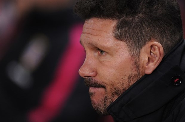 Pioli còn chưa ngồi nóng chỗ, Inter đã 'rải tiền' đón Simeone