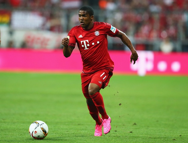 Ảnh bài viết Những pha bóng "điên rồ" của Douglas Costa