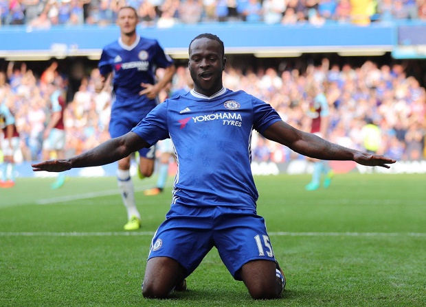 Conte 'chê' mắt nhìn người của Mourinho