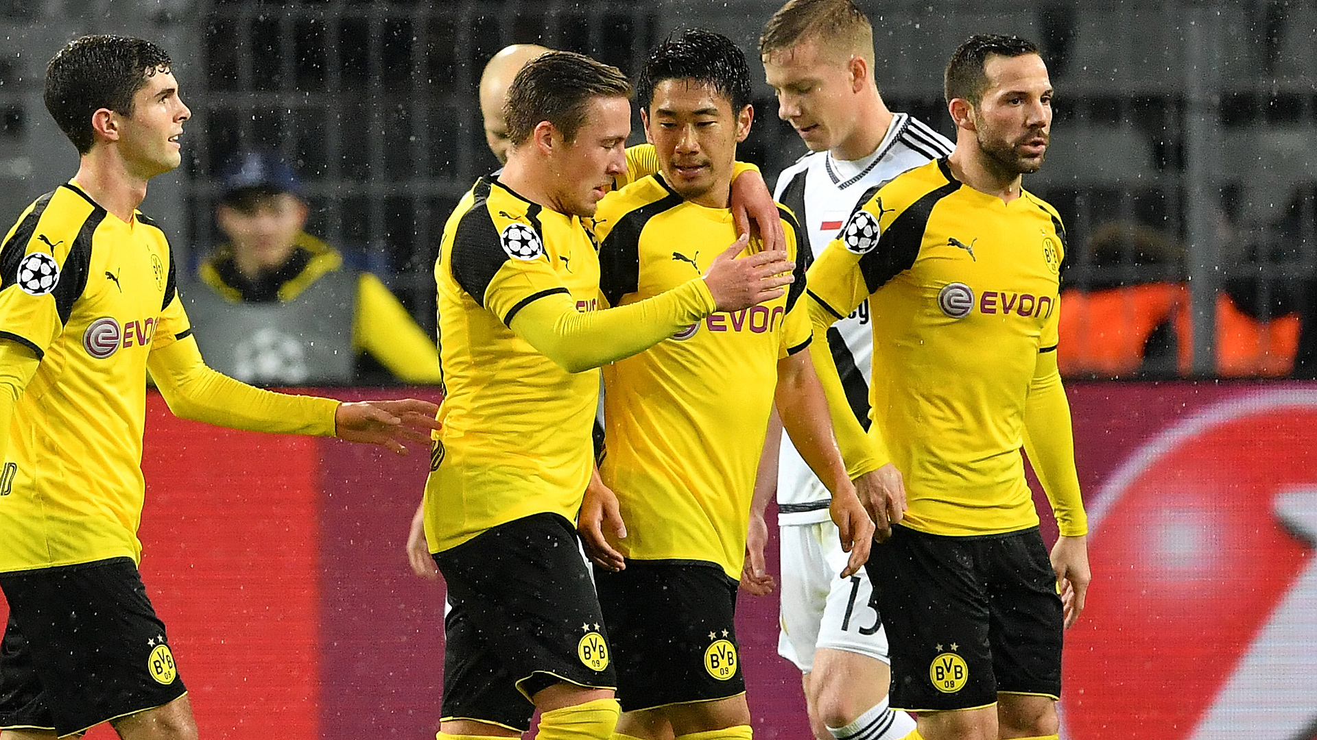 Borussia Dortmund 8-4 Legia Warszawa (vòng bảng Champions League)