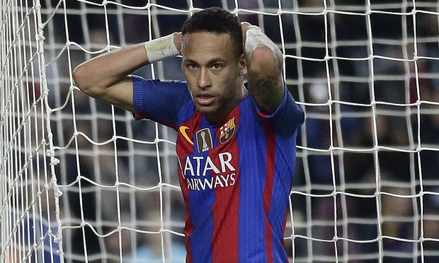 Cực nóng: Neymar có thể "xộ khám" 2 năm