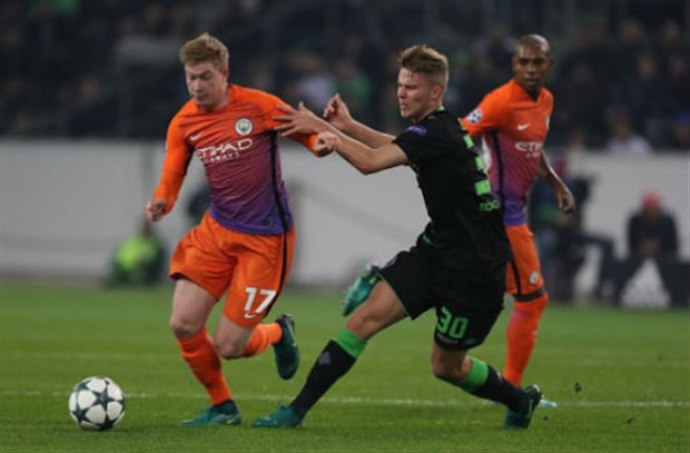 Hòa M’gladbach, Man City chính thức giánh vé đi tiếp