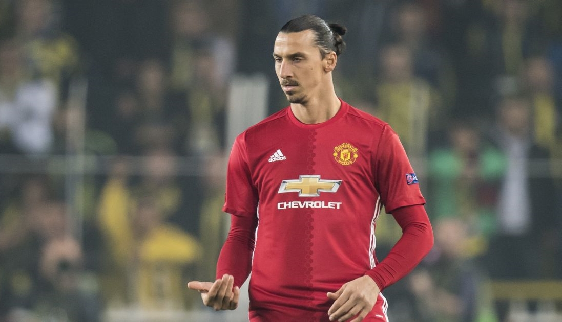 Ông Tây lo “chuyện bao đồng” và tình yêu của Ibrahimovic giành cho Man Utd