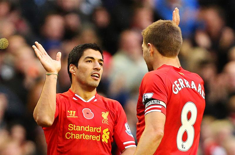 Bức tâm thư thấm đẫm tình bạn Suarez gửi cho Gerrard