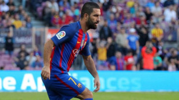 Chiến Real Sociedad, Barca thiệt quân 