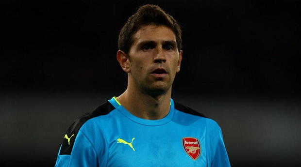Chính thức: Thêm một cầu thủ gia hạn với Arsenal