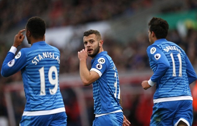 Ảnh bài viết Không sử dụng nhưng Arsenal sẵn sàng gia hạn hợp đồng với Wilshere