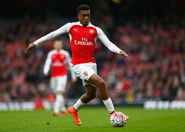 Màn trình diễn của Alex Iwobi vs PSG (24/11/2016)