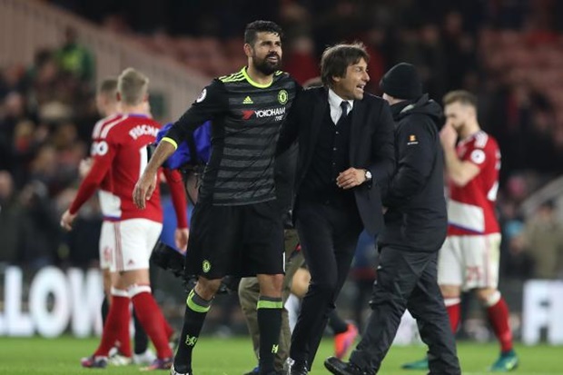 Ảnh bài viết Vòng 13 Ngoại hạng Anh: Chelsea đè bẹp Tottenham; Đại gia dễ thở