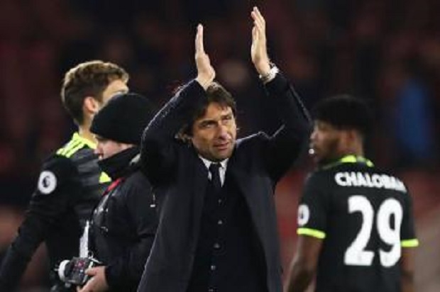 Bí mật sau thành công của Conte qua lời huyền thoại Chelsea