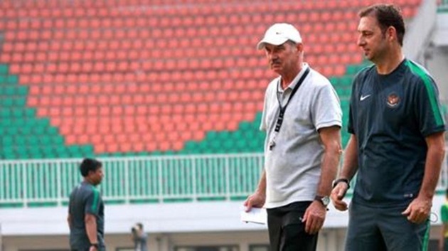 Ảnh bài viết Alfred Riedl tin Indonesia sẽ hạ Việt Nam để vào chung kết