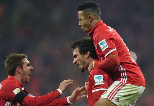 Hummels tỏa sáng đưa Hùm xám vượt ải Leverkusen