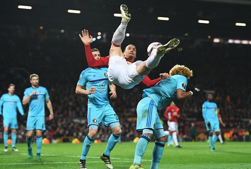 Ảnh bài viết Scholes: Ibrahimovic không thể là tiền đạo chủ lực của M.U