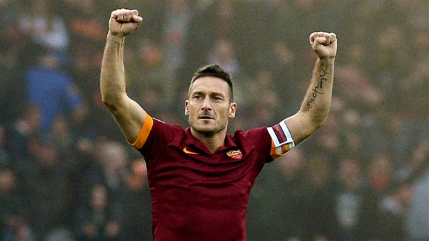 Totti cầu xin CĐV đến sân xem trận Derby thành Rome