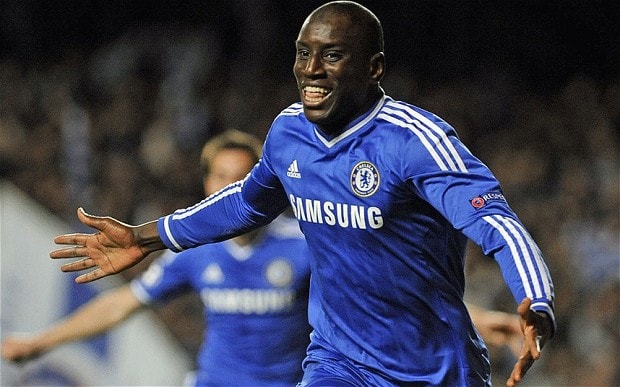 Demba Ba khi còn khoác áo Chelsea
