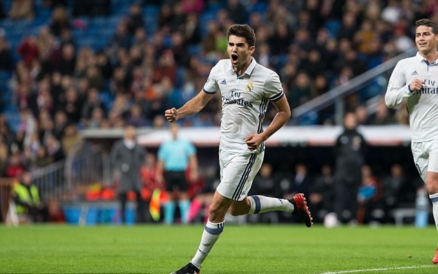 Bàn thắng ra mắt đội một của Enzo Zidane