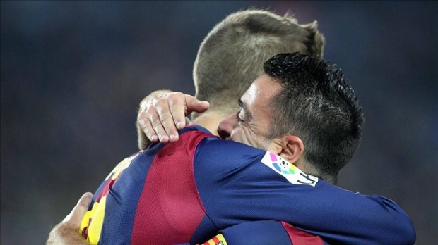 Xavi mơ dẫn dắt Barca dưới thời 'chủ tịch' Pique