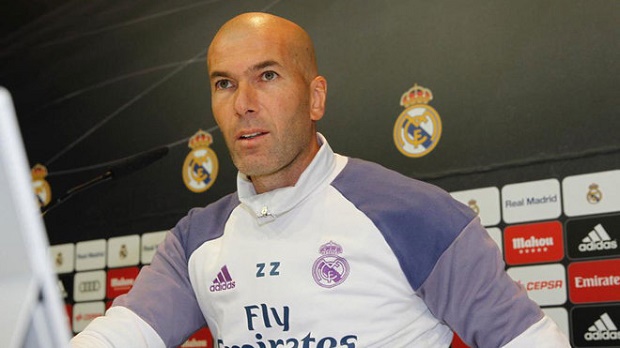 Zidane 'tuyên chiến' Enrique: Real năm nay sẽ khác 