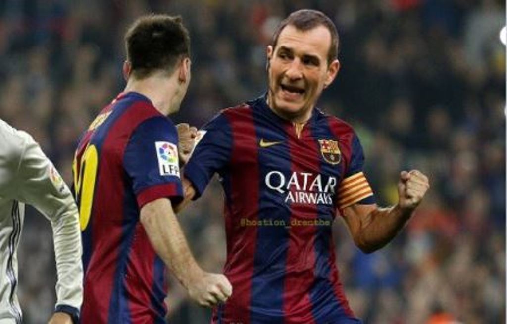 Fan Real mỉa mai trọng tài thiên vị Barcelona
