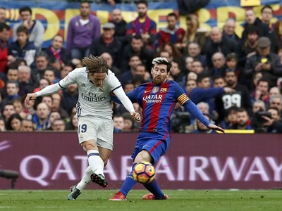 Luka Modric chơi tuyệt hay vs Barcelona